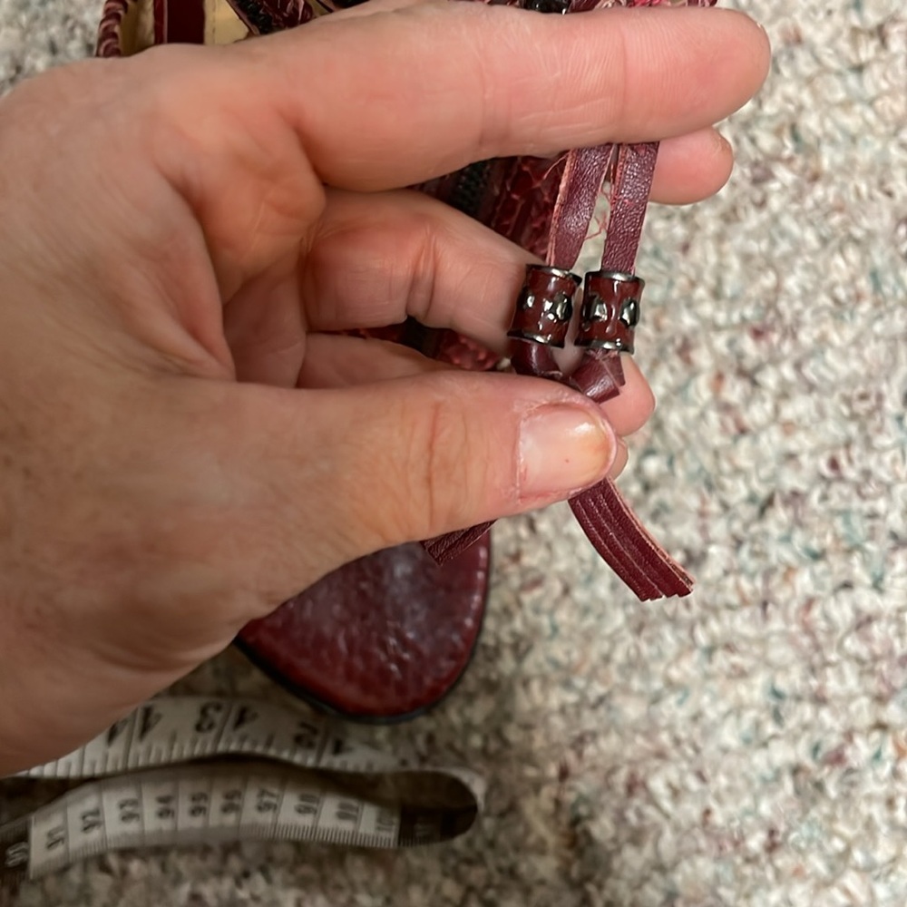 Lamb heels - Picture 3 of 9